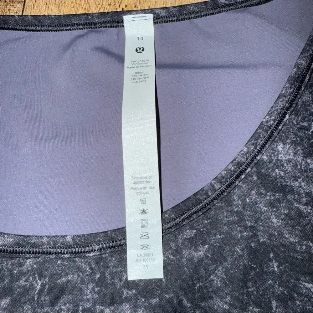Lululemon Wunder Train Cropped Long Sleeve shirt size 14